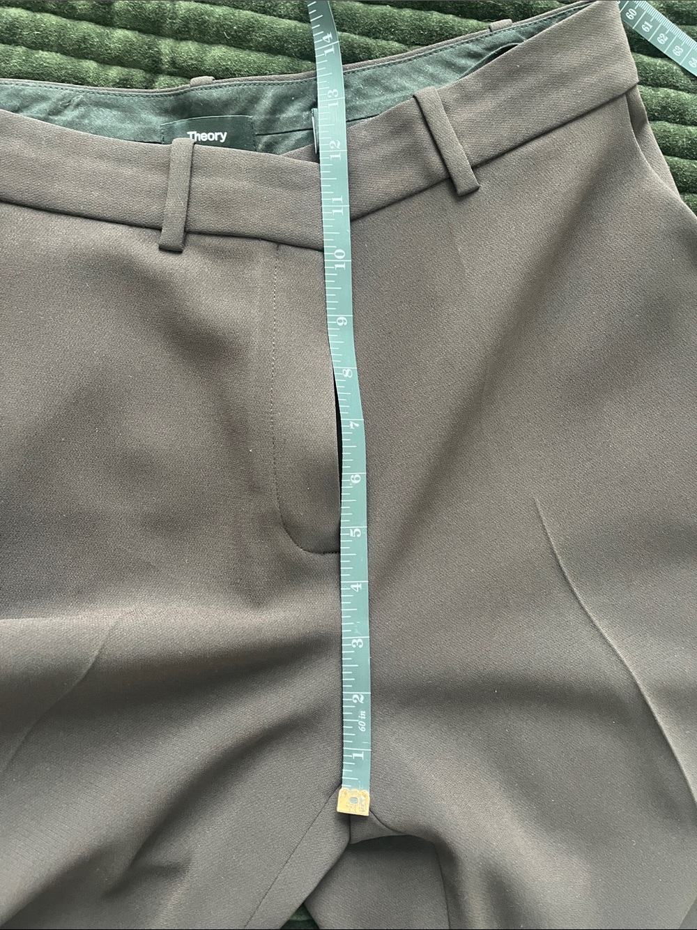 Theory High-Waist Admiral Pant in Mink - Picture 8 of 15